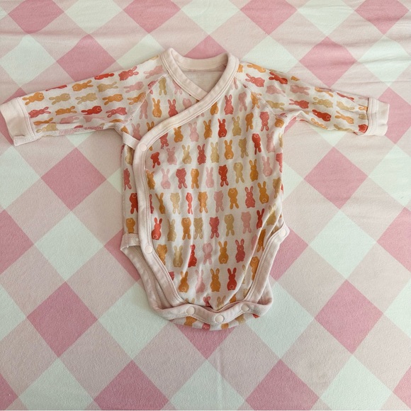 Lot of 4 100% cotton baby jumpsuits and bodysuits Size 3M 0-3M - Picture 2 of 11